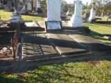 image of grave number 499735